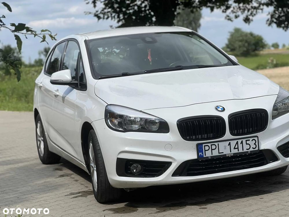 BMW Seria 2 216d - 7