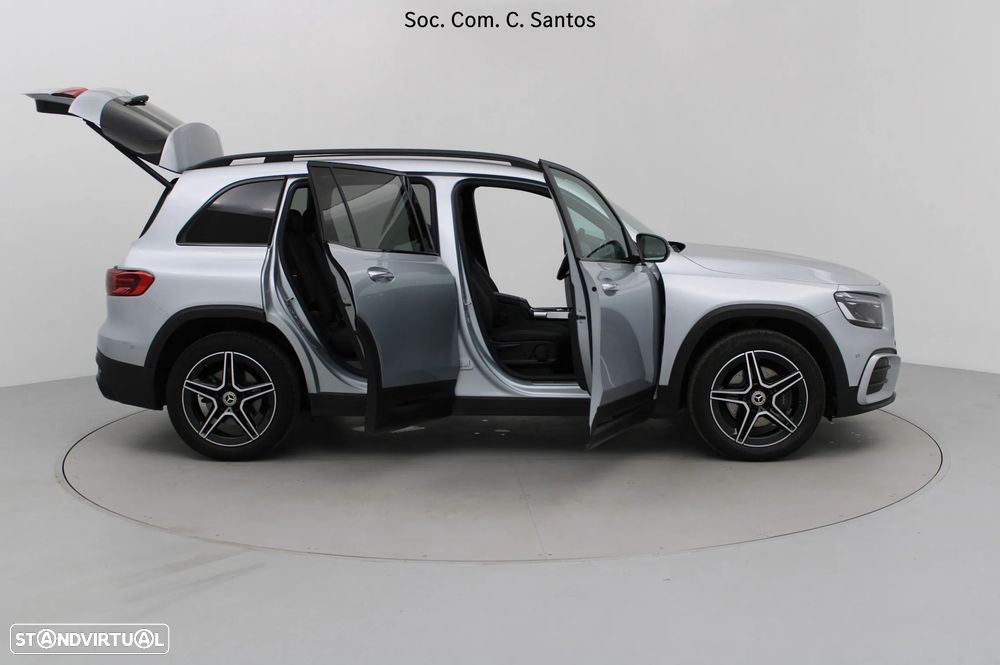 Mercedes-Benz GLB 180 d AMG Line - 12