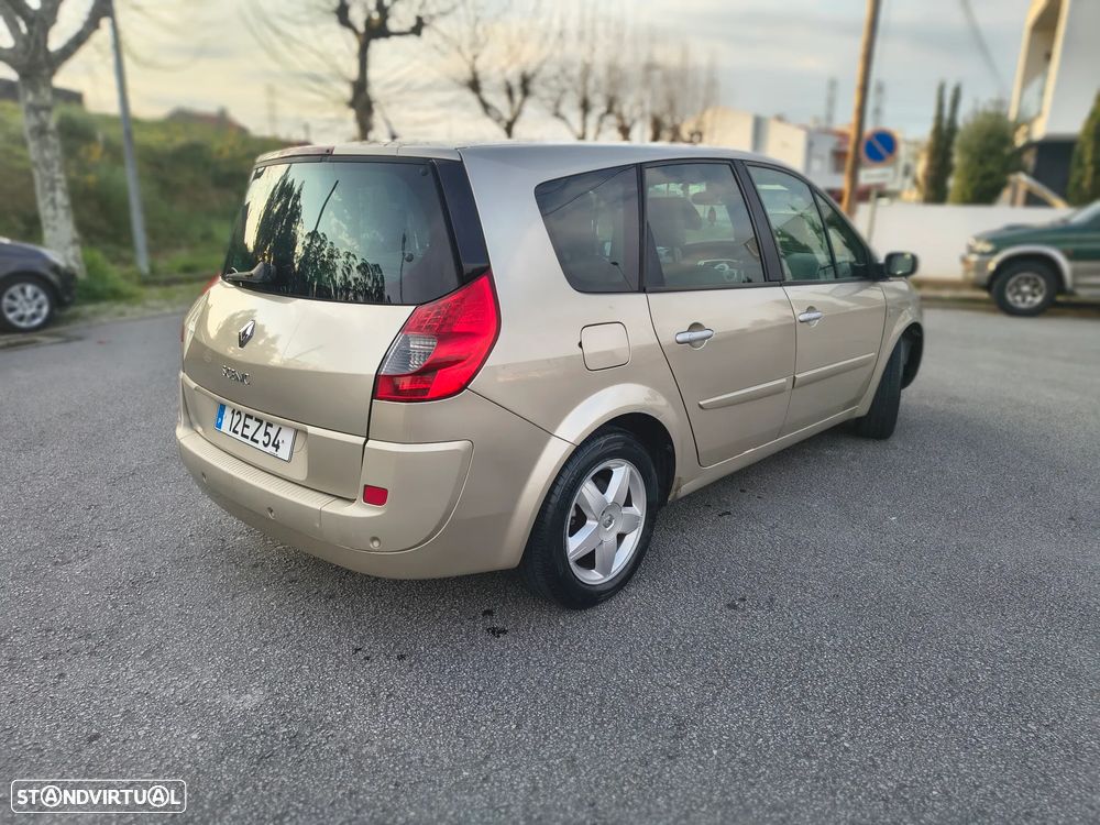 Renault Grand Scénic 1.5 dCi Luxe 7L. - 3