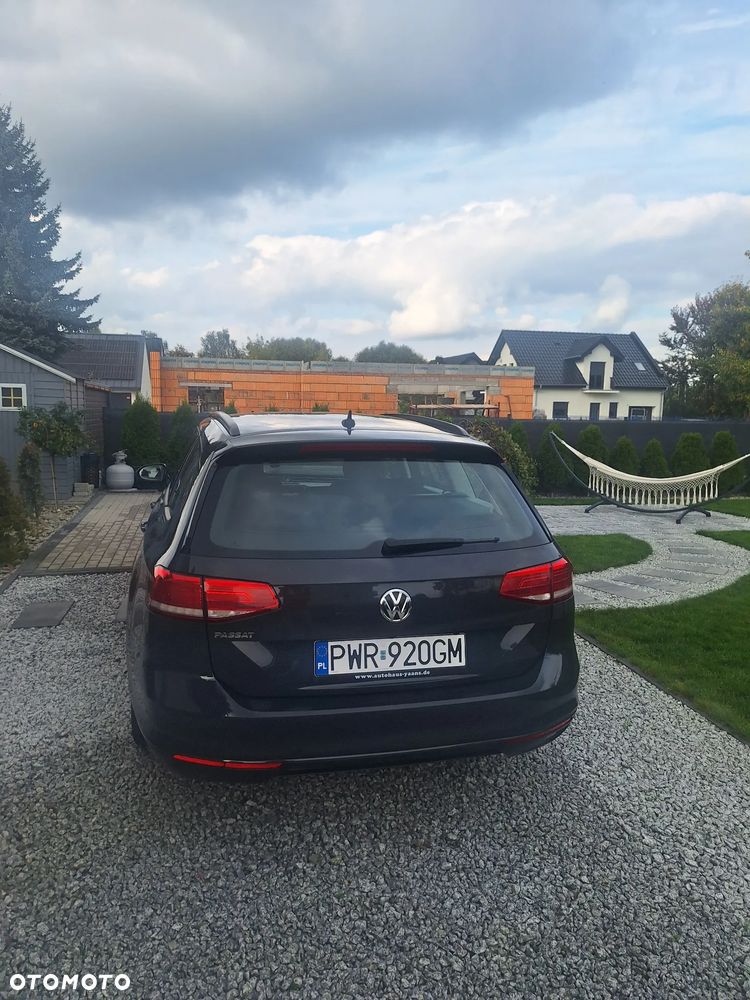 Volkswagen Passat - 7