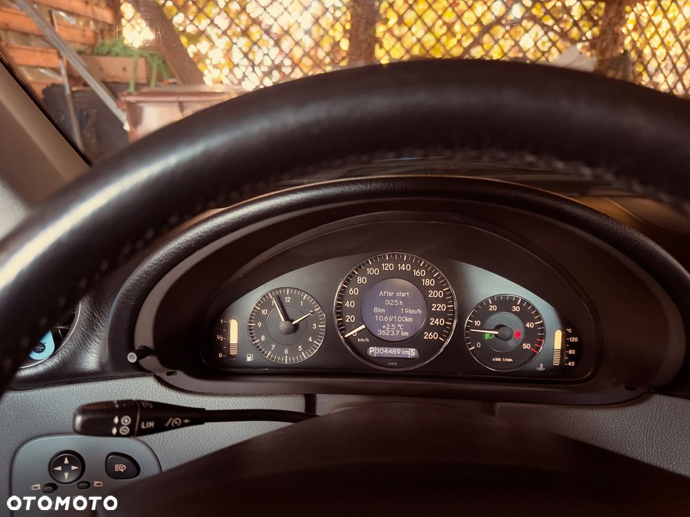 Mercedes-Benz CLK 320 CDI 7G-TRONIC Elegance - 10