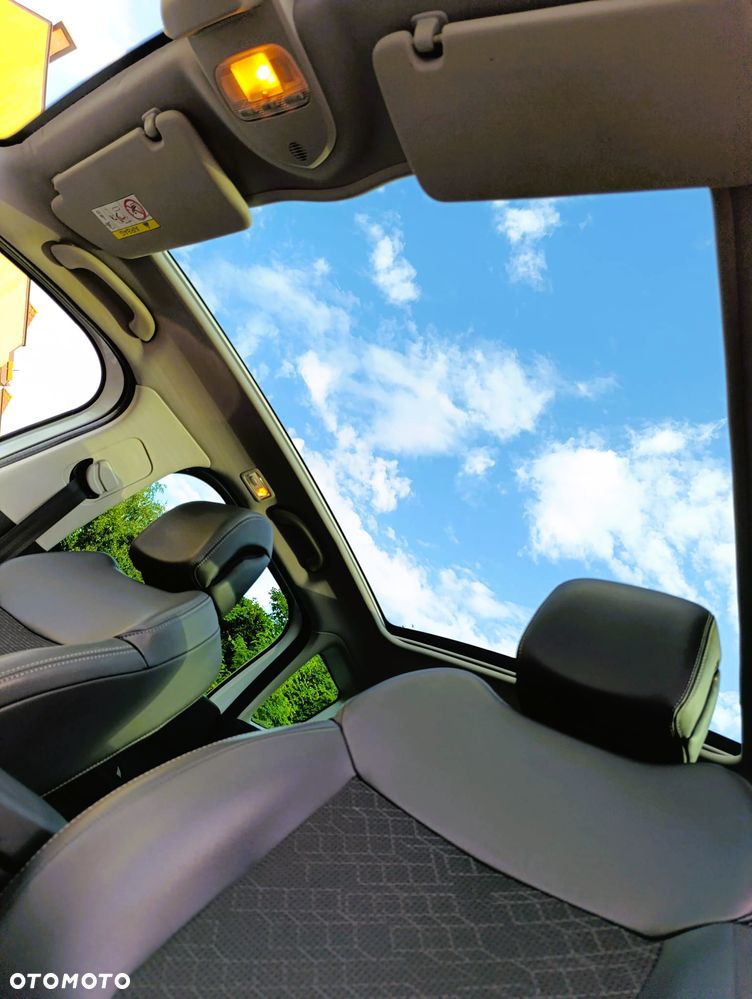 Peugeot 3008 2.0 HDi Allure - 12