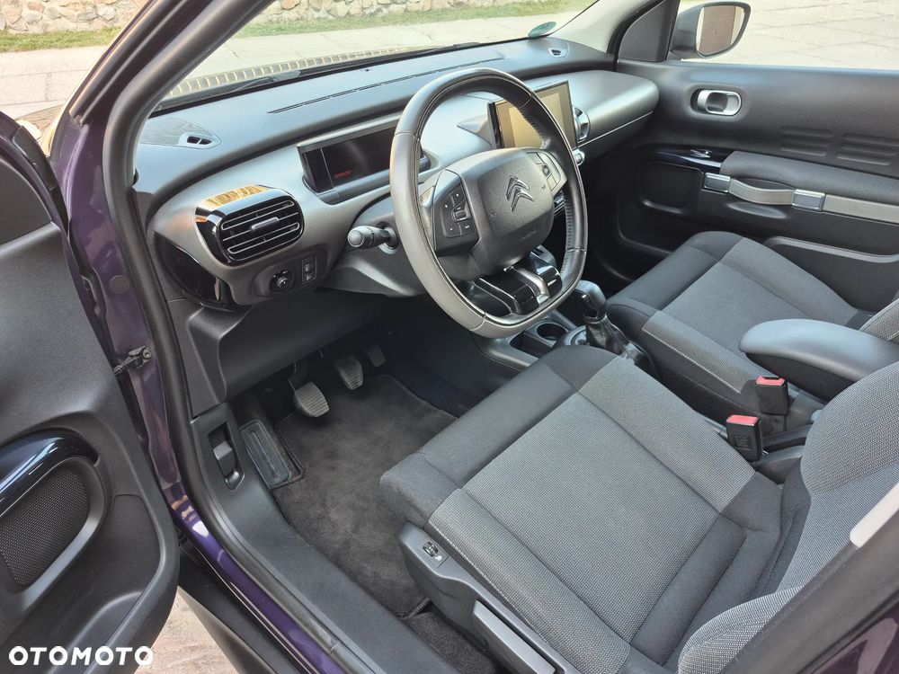 Citroën C4 Cactus 1.2 PureTech Shine Edition S&S - 31