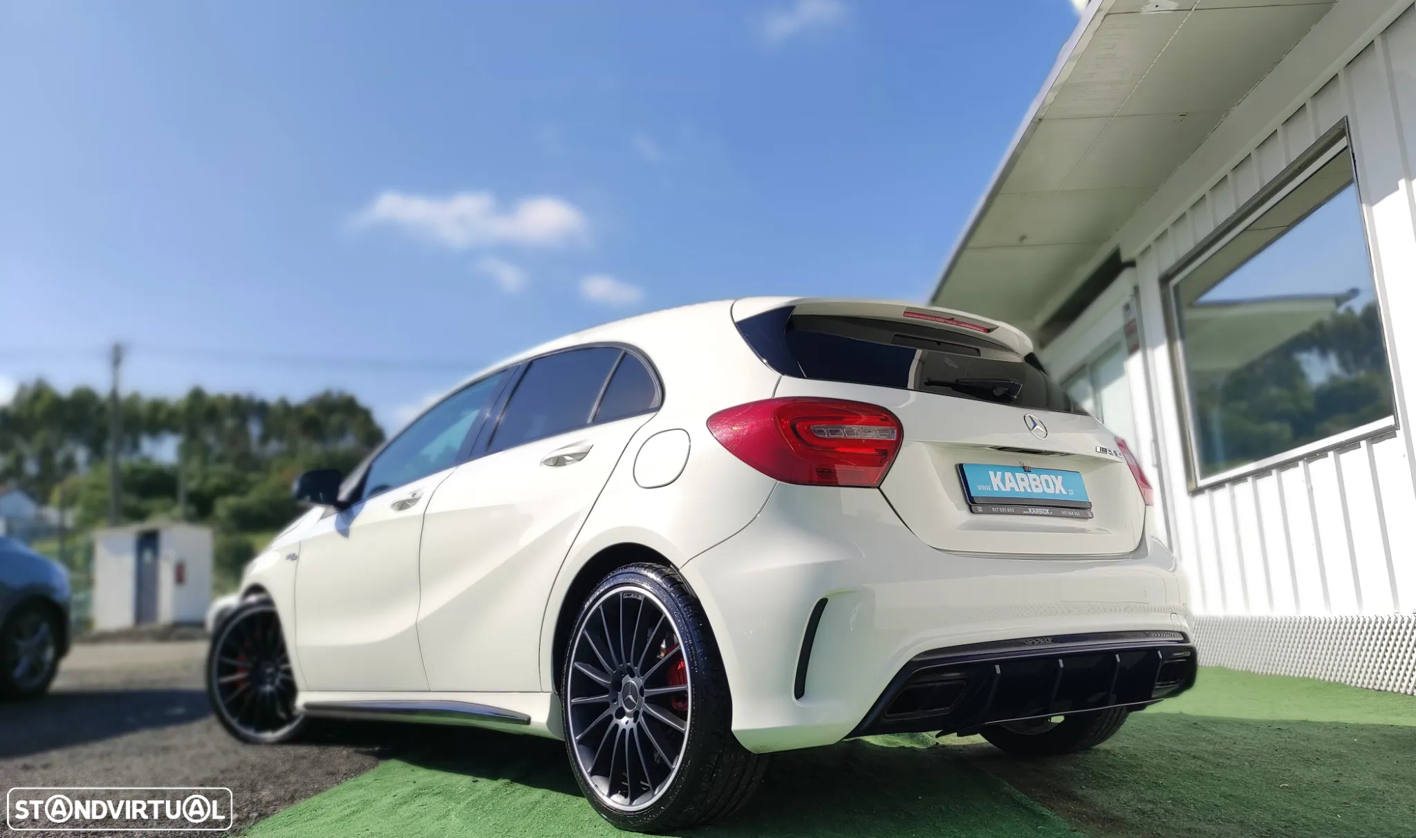 Mercedes-Benz A 45 AMG 4Matic Speedshift 7G-DCT - 6