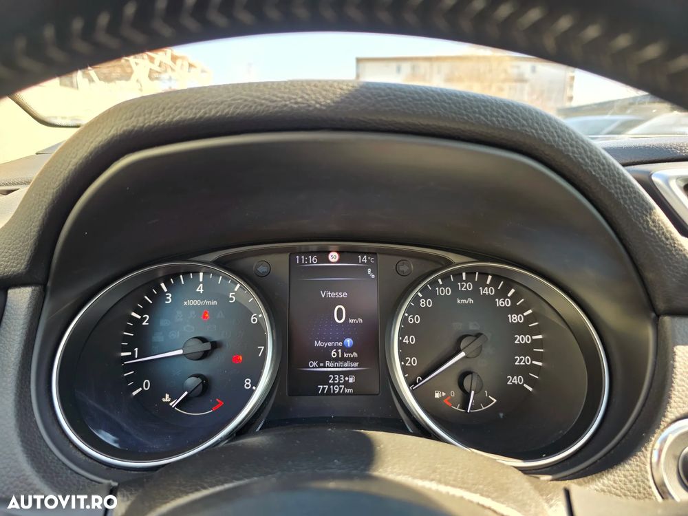Nissan Qashqai 1.2 DIG-T TEKNA - 27