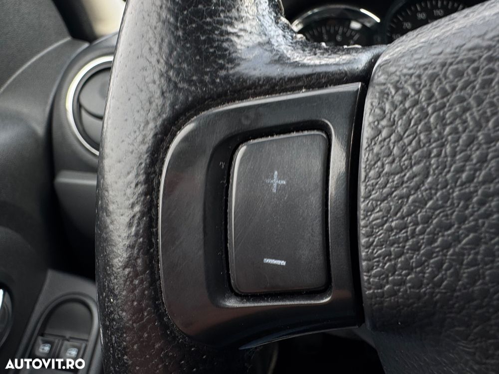 Dacia Duster dCi 110 FAP 4x2 Laureate - 14