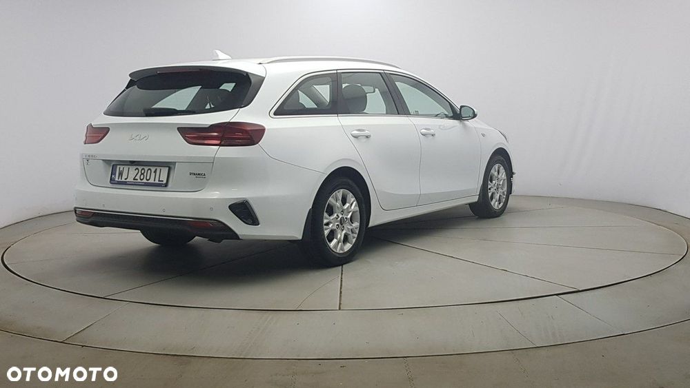 Kia Ceed - 7