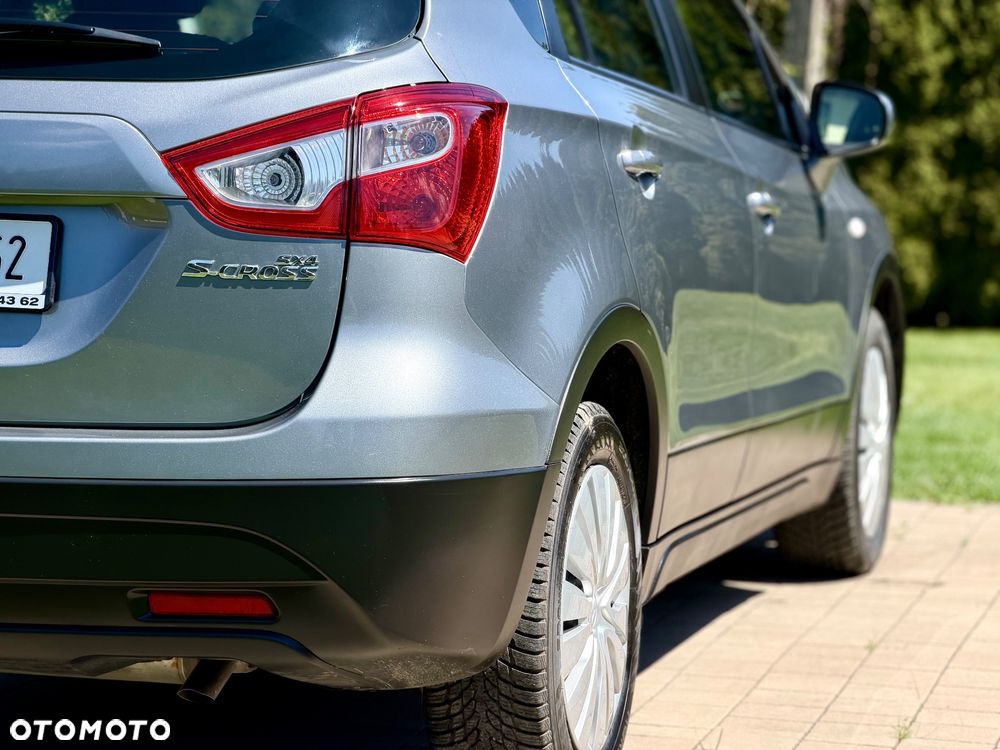 Suzuki SX4 S-Cross 1.6 VVT 4x2 Club - 23