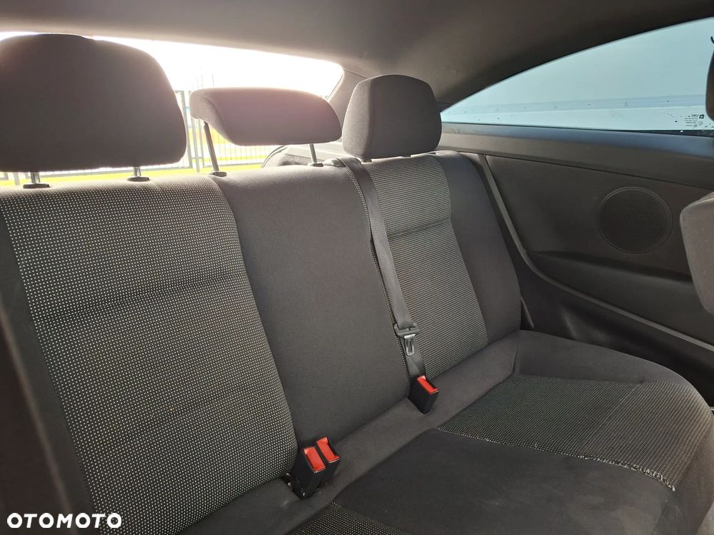 Opel Astra 2.0 T Sport - 11