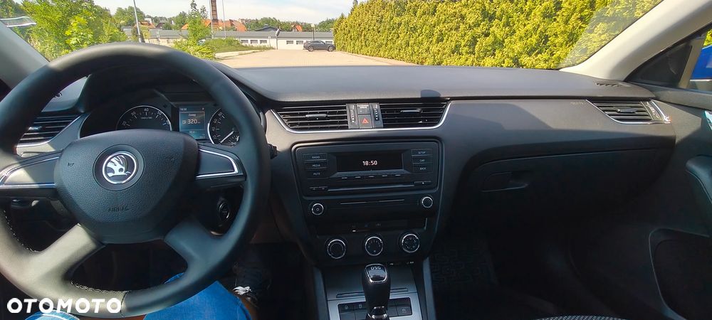 Skoda Octavia 1.4 TSI Ambition DSG - 9