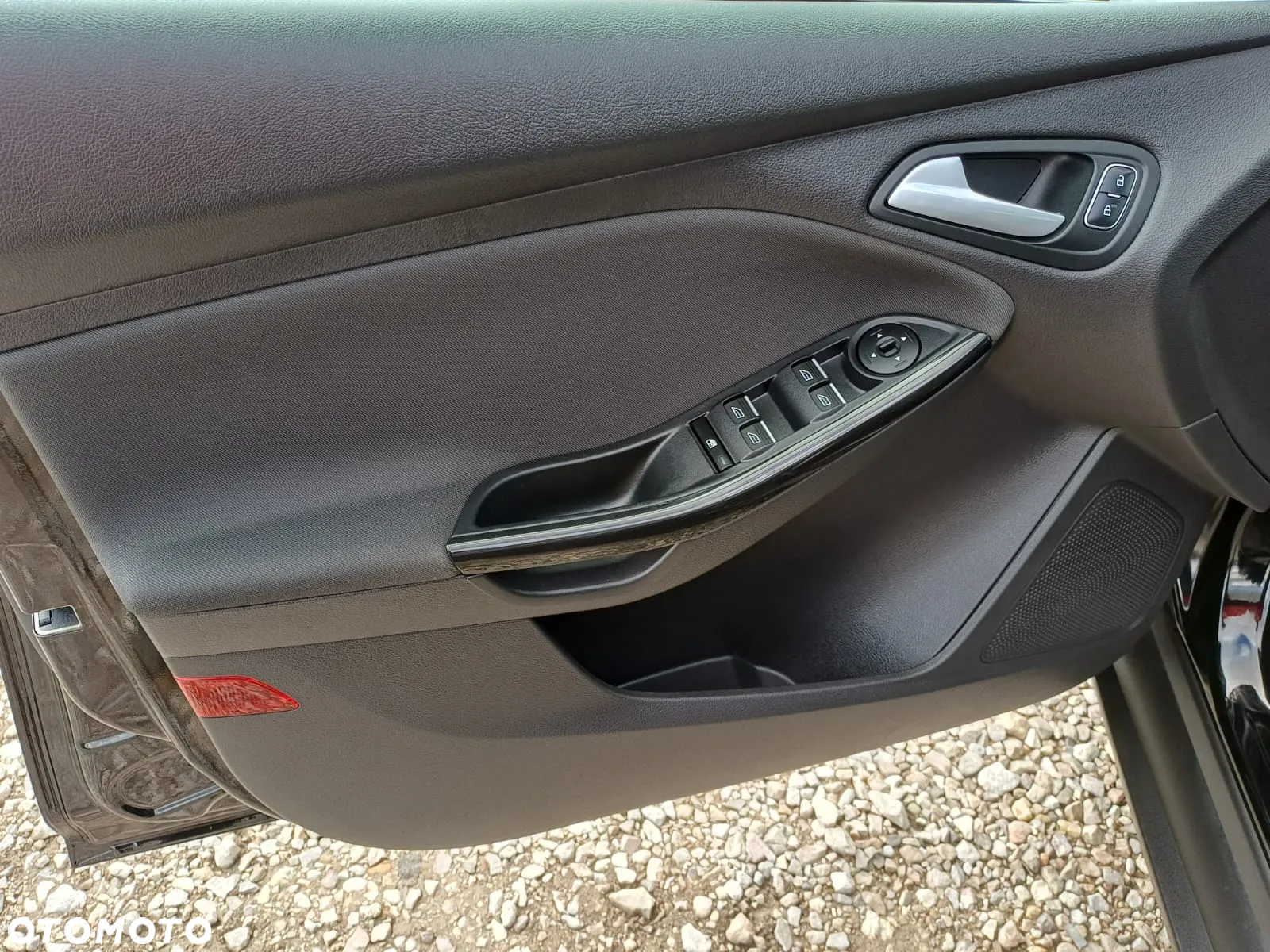 Ford Focus 1.5 EcoBlue Start-Stopp-System TITANIUM - 21