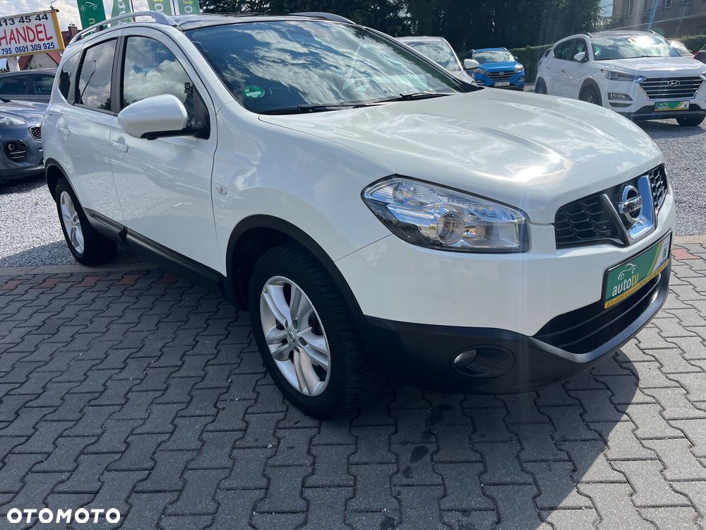 Nissan Qashqai+2 2.0 360 - 1