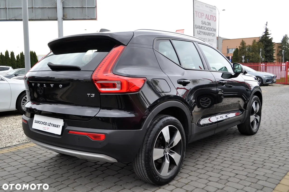 Volvo XC 40 T3 Momentum Pro - 10