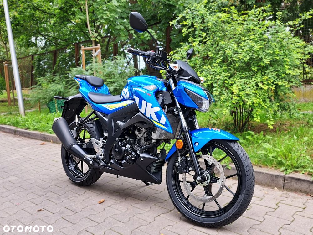 Suzuki GSX - 9