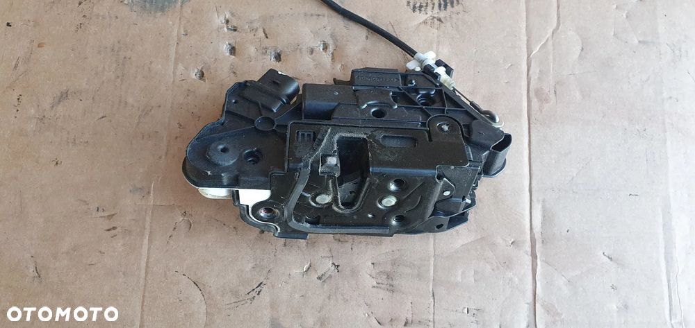 Zamek drzwi lewy przód przedni 6 Pin VW Tiguan I Lift 5N1837015E - 3