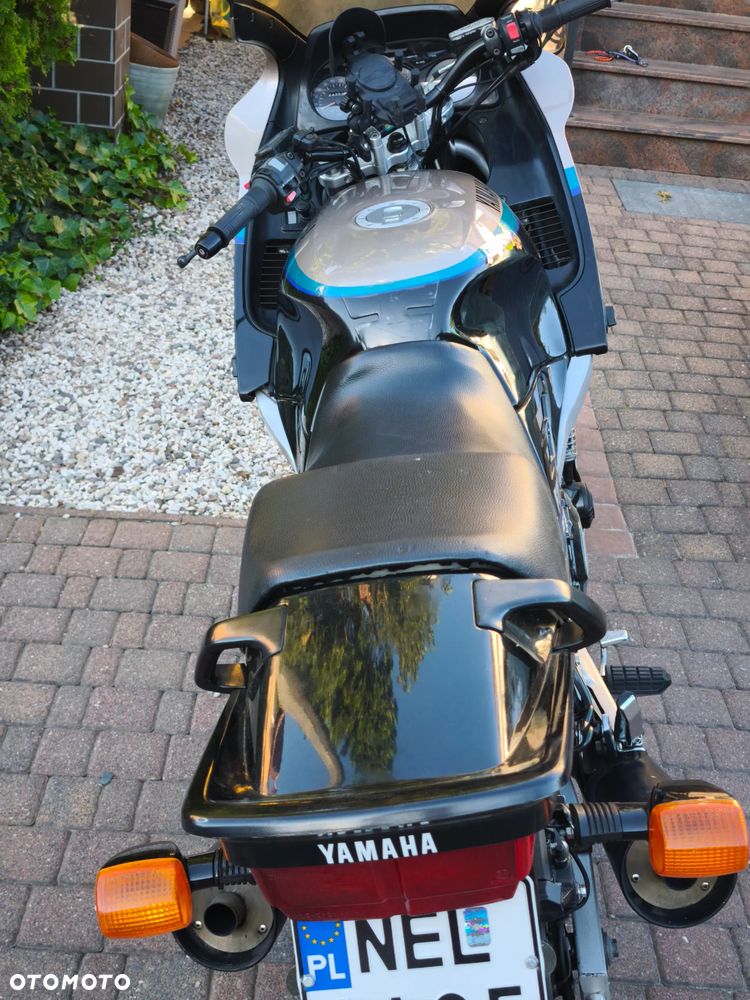 Yamaha FJ - 13