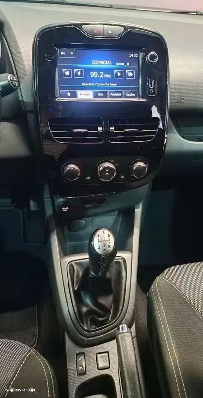 Renault Clio Break 1.5 dCi Dynamique S - 26