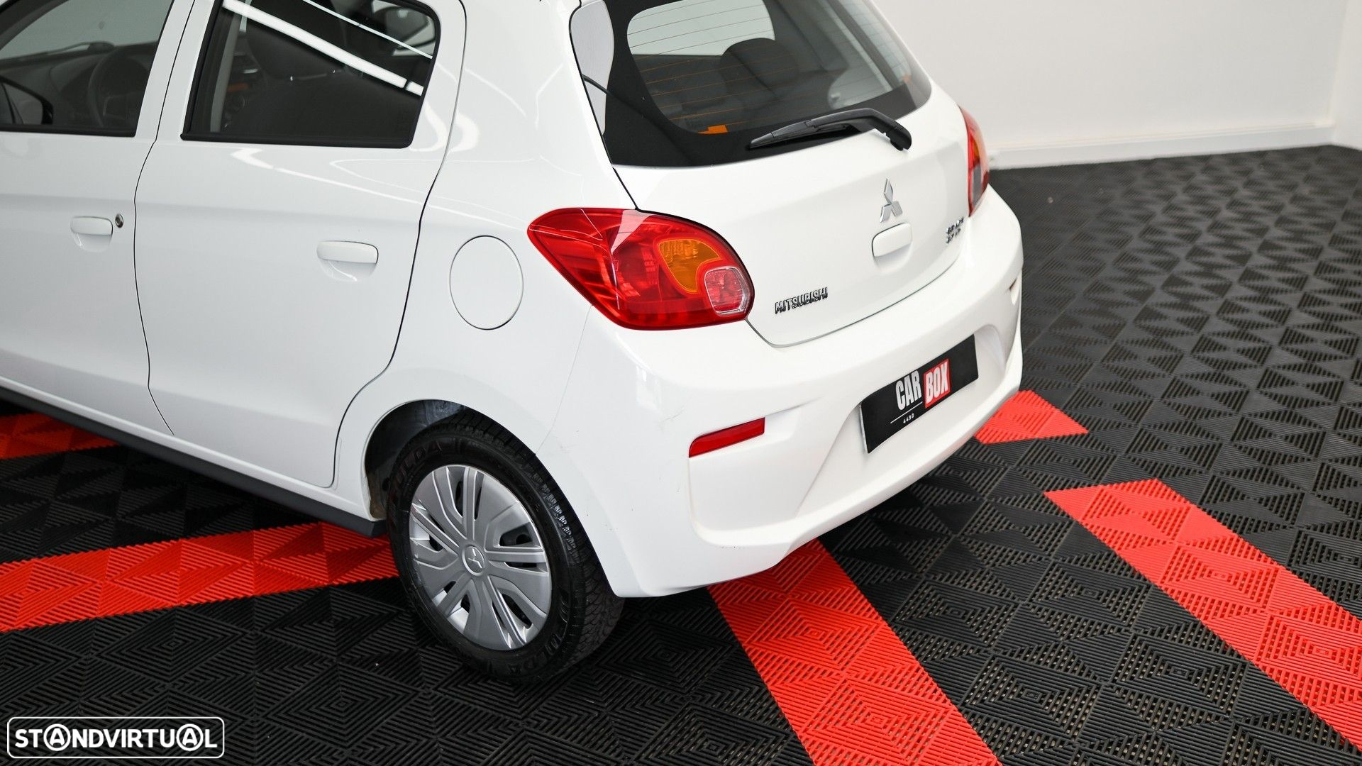 Mitsubishi Space Star 1.0 Active - 38