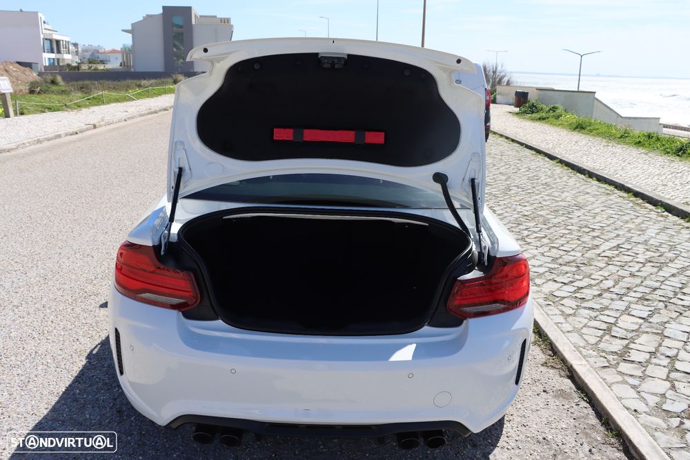 BMW M2 Competition Auto - 12