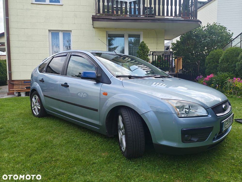 Ford Focus 1.6 16V Trend - 2