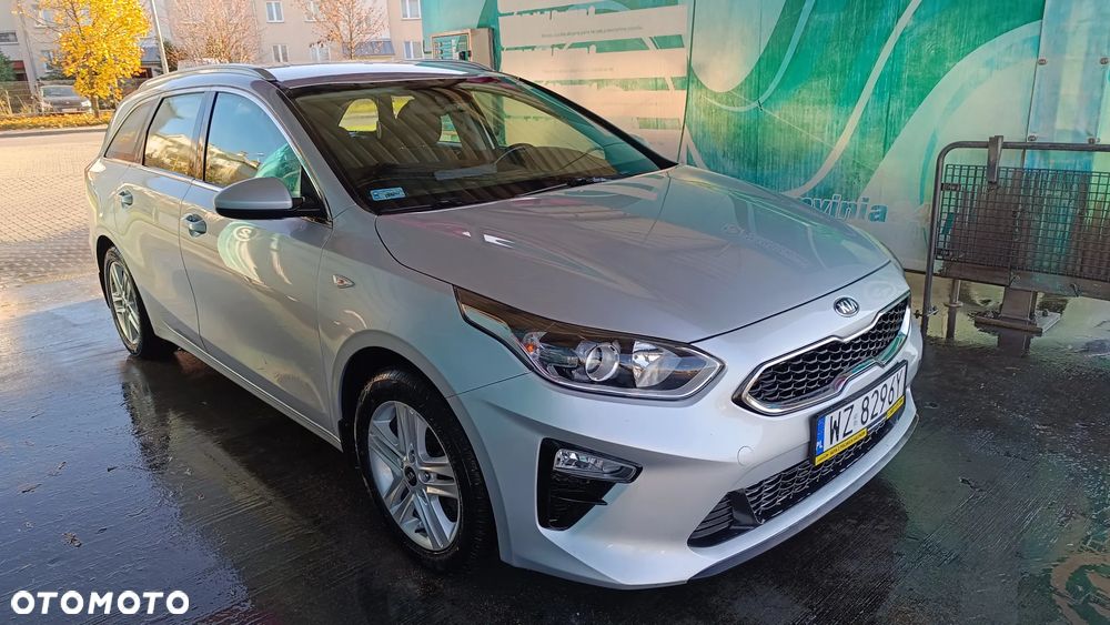 Kia Ceed 1.6 CRDi SCR M DCT - 26