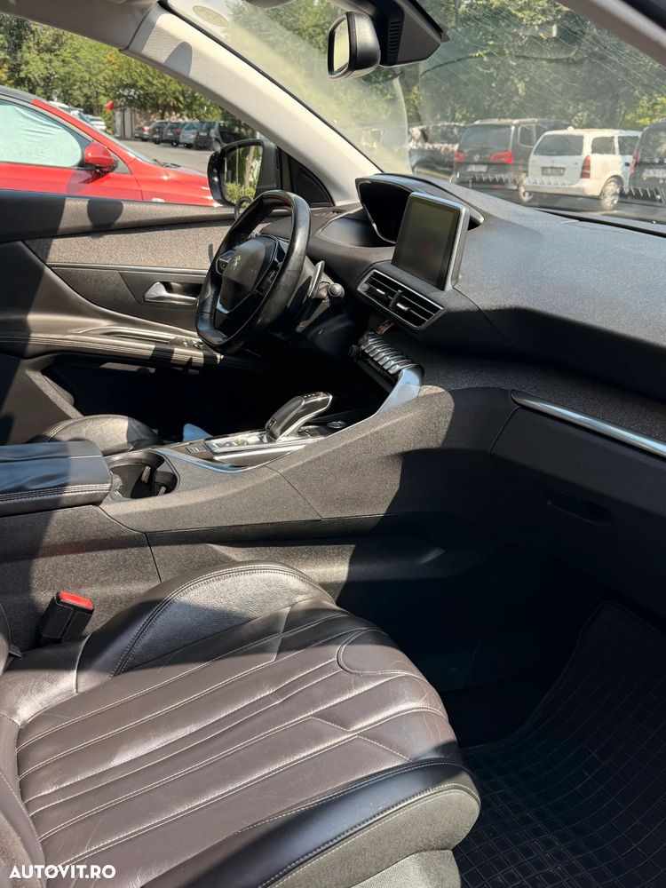 Peugeot 3008 1.6 BlueHDI S&S EAT6 GT-Line - 4