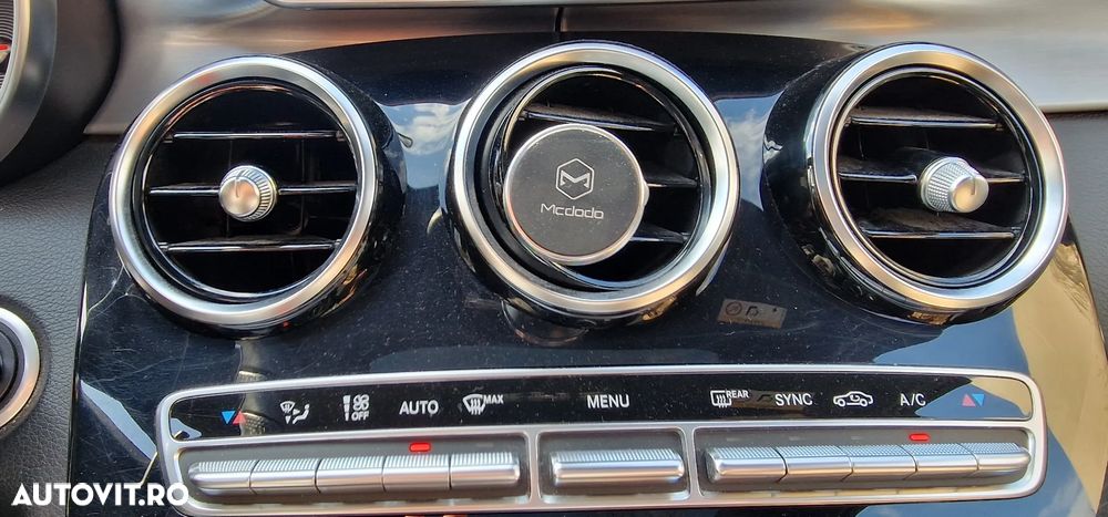 Mercedes-Benz C 200 4MATIC Aut. - 11