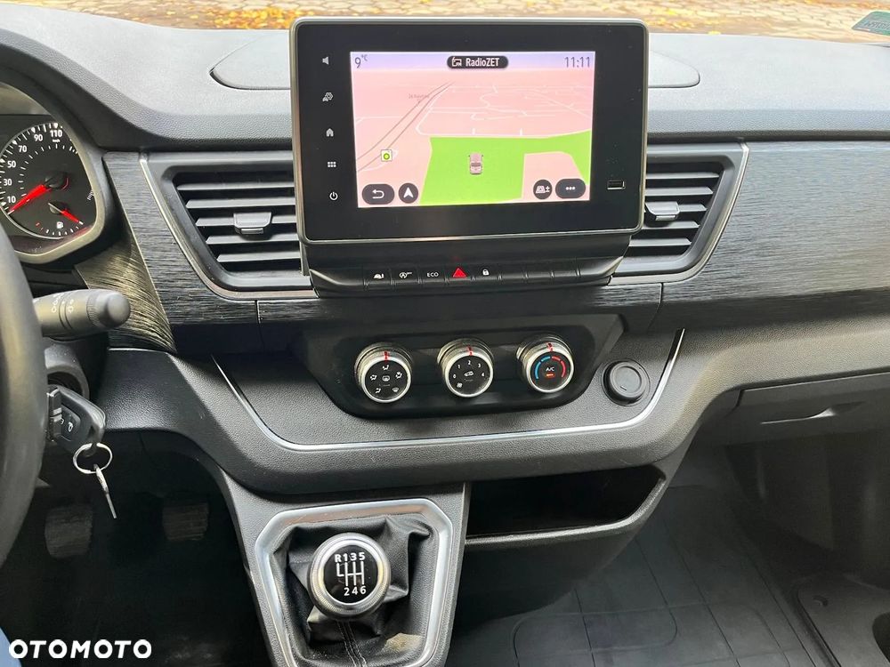 Renault Trafic - 9