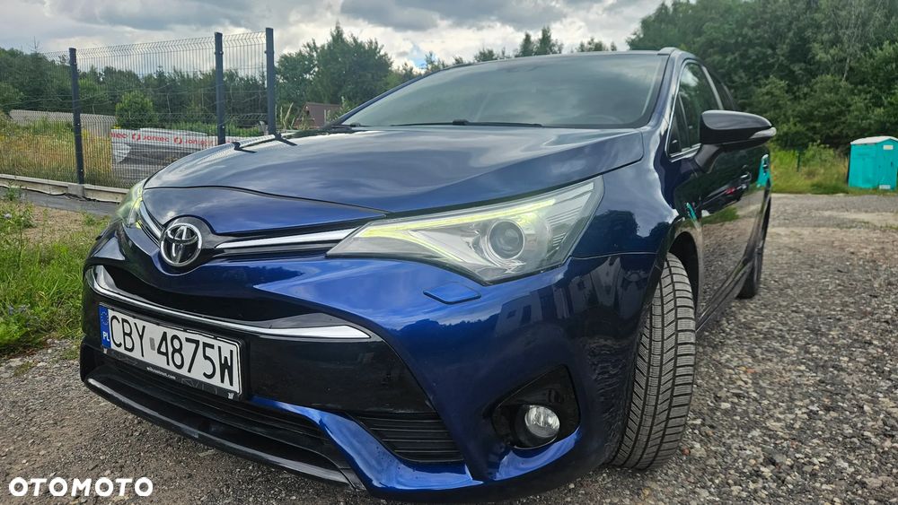 Toyota Avensis 1.8 Selection - 2