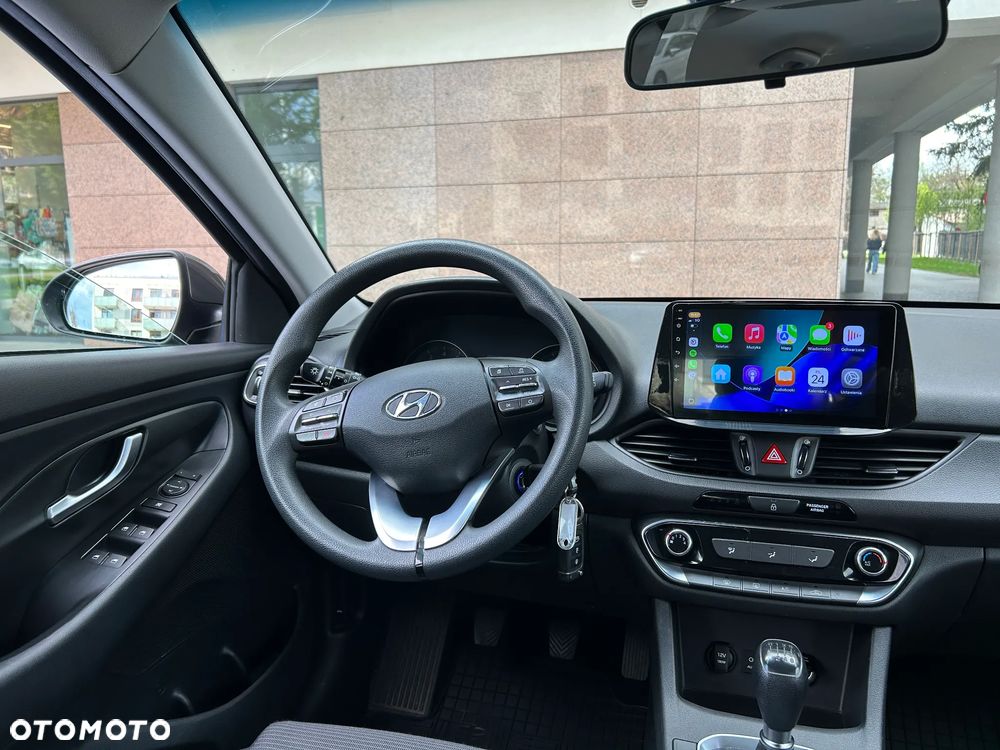 Hyundai i30 1.4 Classic + - 11