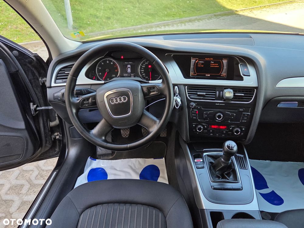 Audi A4 Avant 1.8 TFSI Attraction - 24