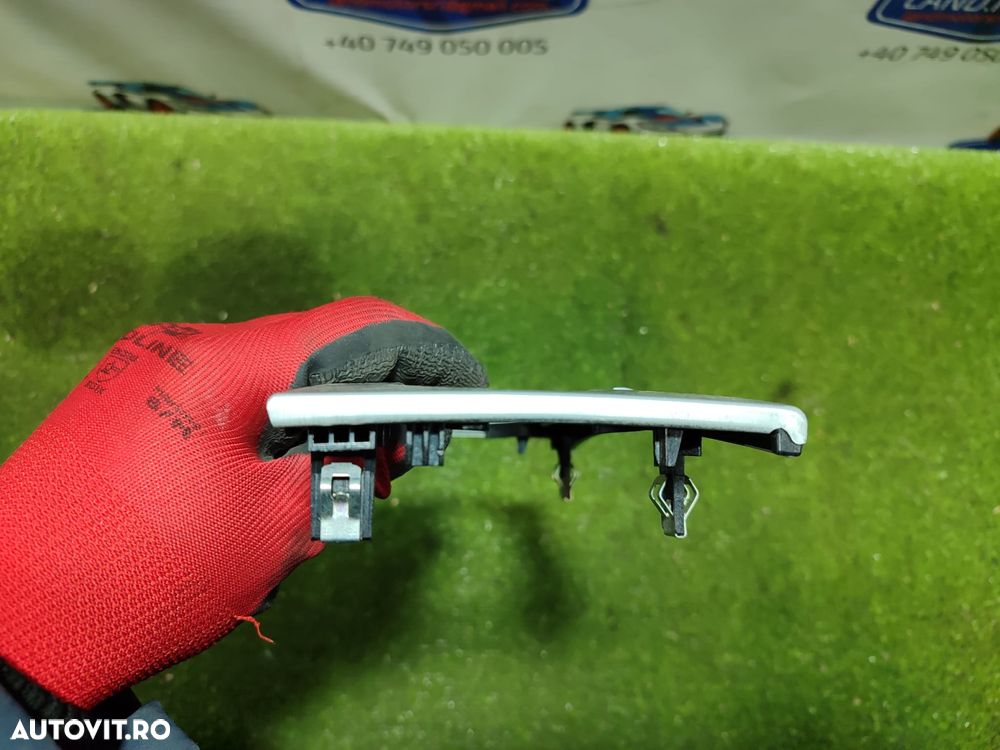 ORNAMENT PANOU CLIMA AC MERCEDES BENZ C250 CDI C CLASS W204 2.1 DIESEL 2010 / SEDAN COD OEM A2046800490 / 92420403 / 2008-2014 - 4