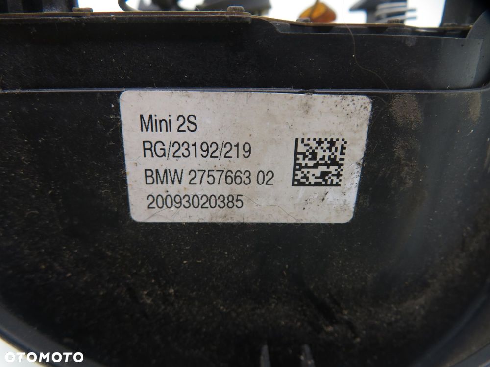 PODUSZKA KIEROWCY MINI R56 275766302 - 2