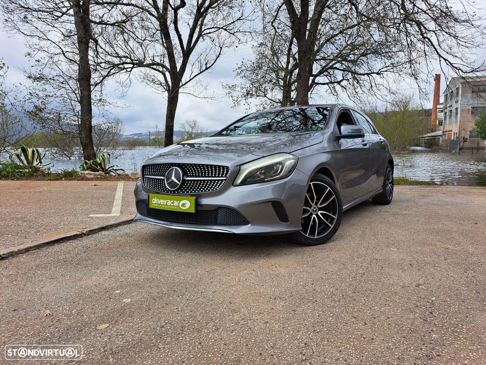 Mercedes-Benz A 180 d 7G-DCT Urban - 12