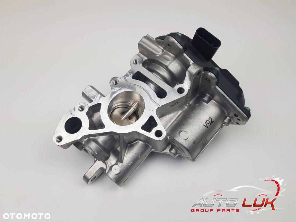 NOWY ORYGINALNY Zawór EGR Mercedes w213 E-klasa 2.0 CDI A6541400060 - 1