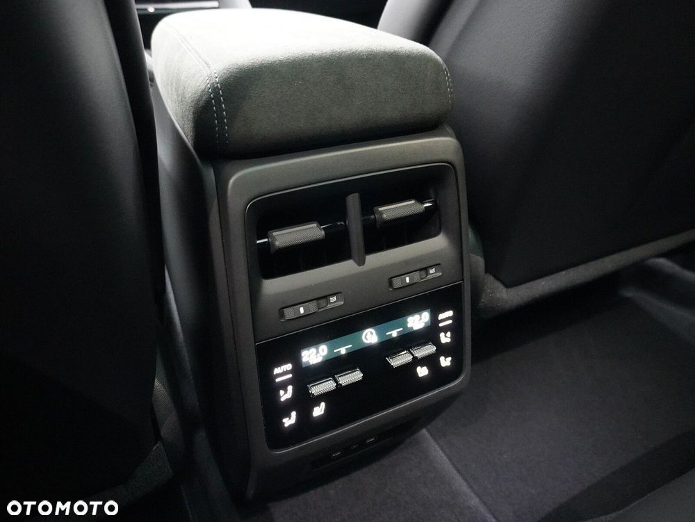 Porsche Macan GTS 100kWh - 35