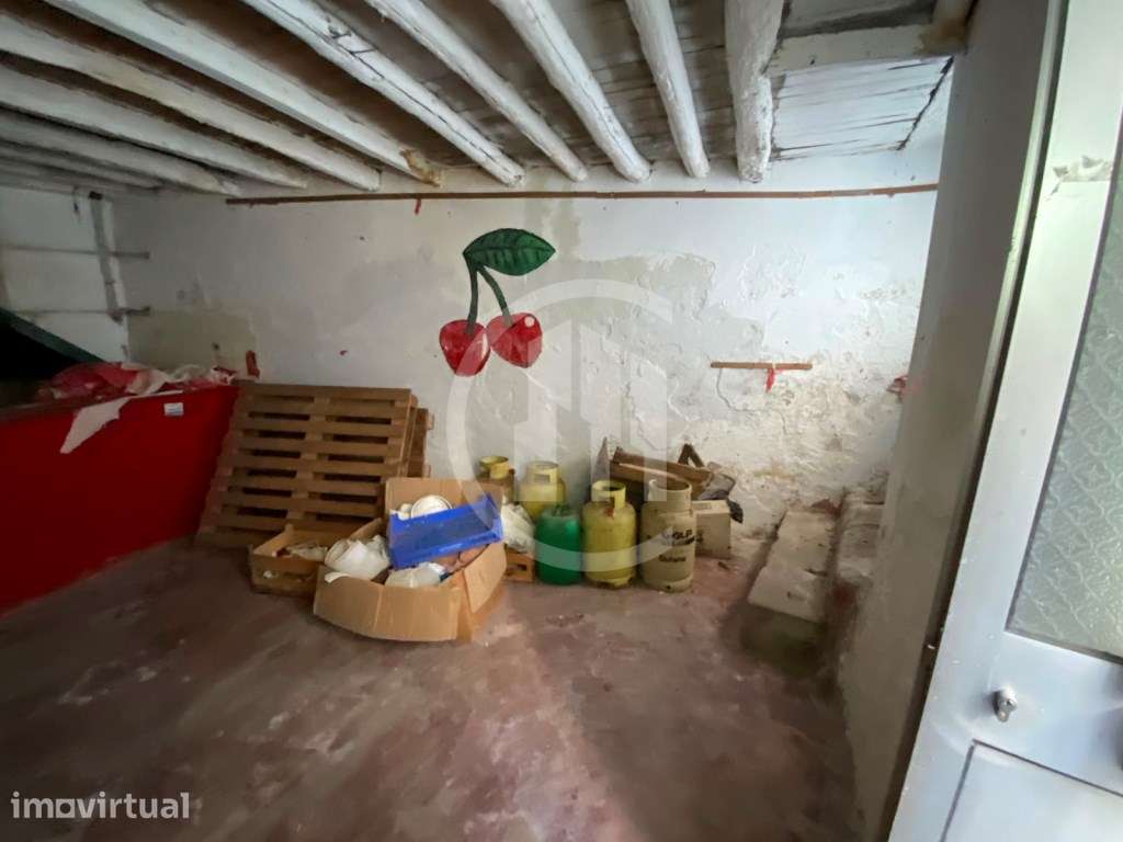Moradia T2 de 3 pisos em Alcongosta - Oportunidade para criar a cas... - Grande imagem: 4/15