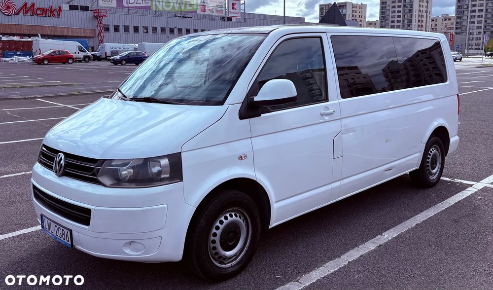 Volkswagen Caravelle - 3