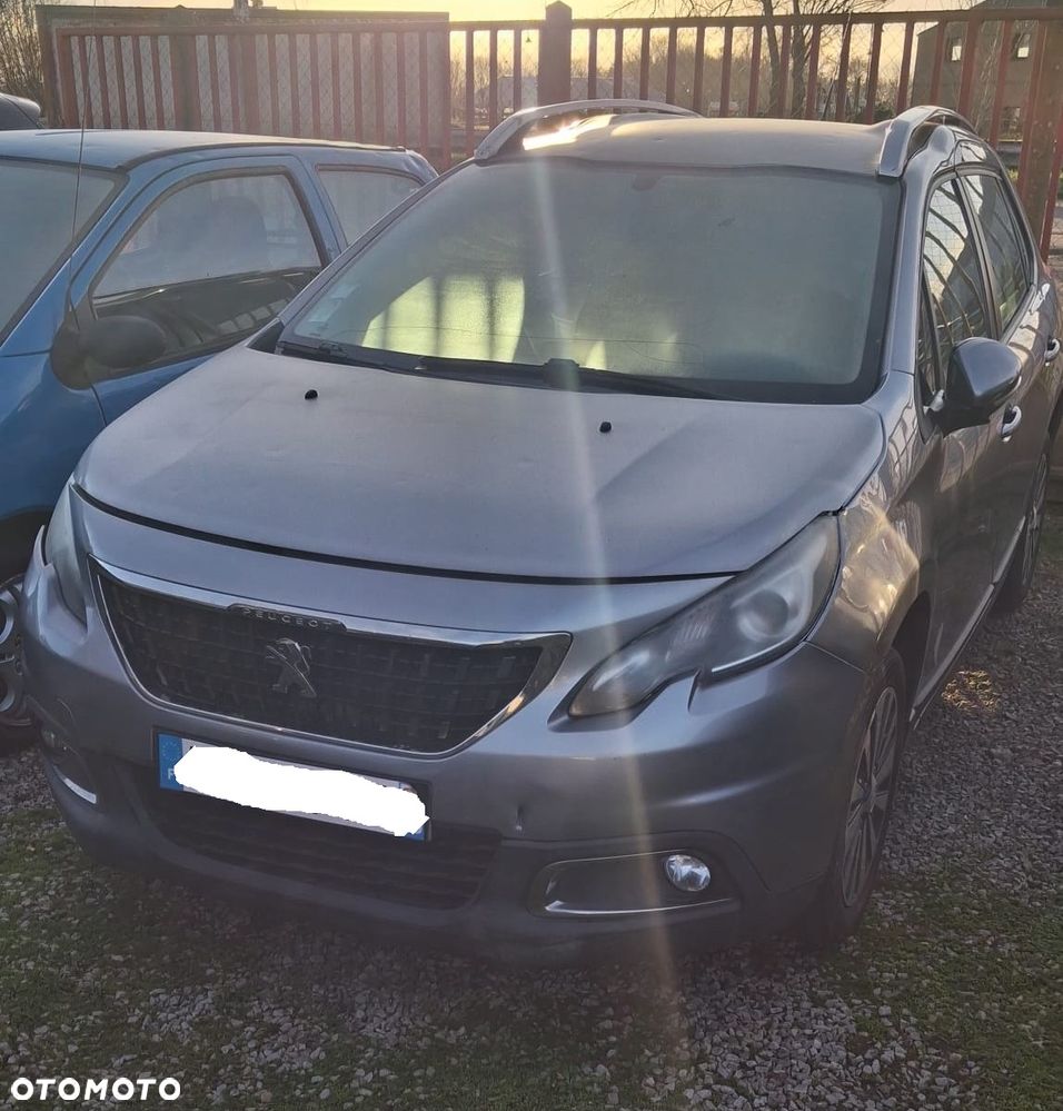 Peugeot 2008 BlueHDi 100 STOP & START Style - 1