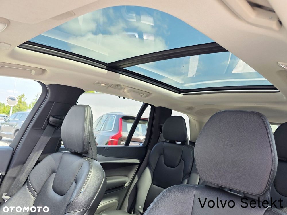 Volvo XC 90 - 39