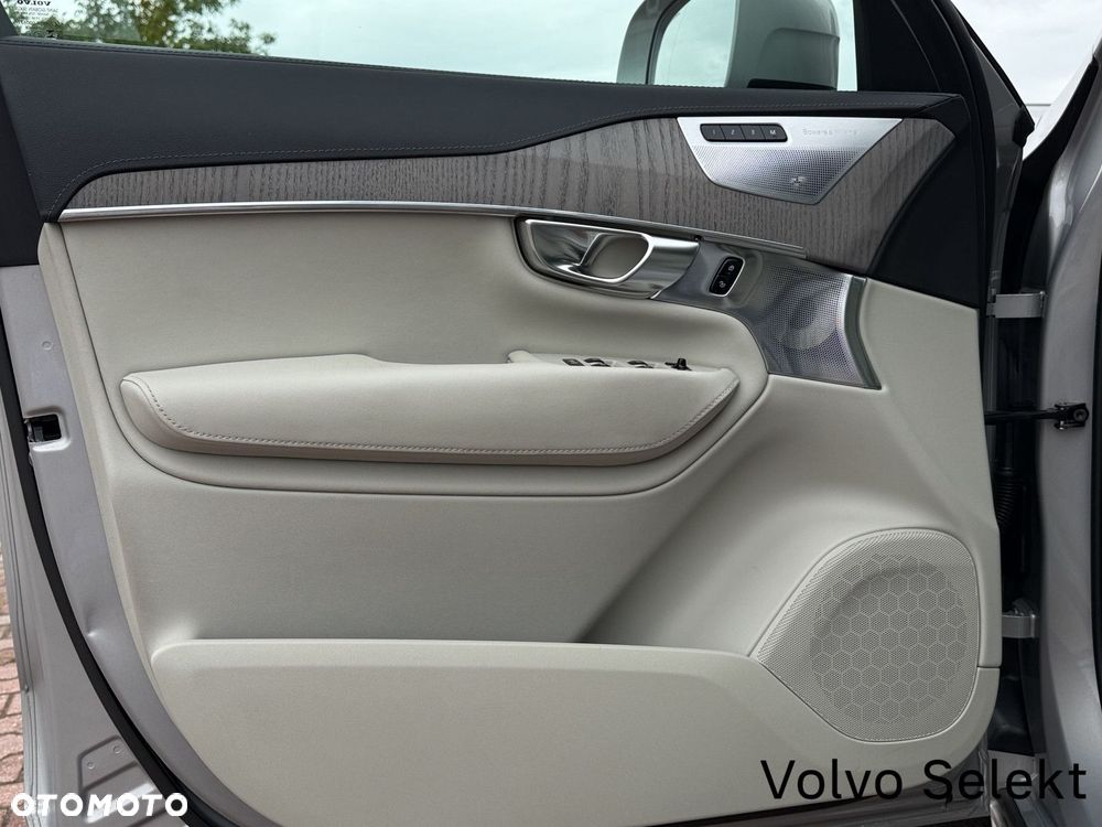 Volvo XC 90 - 14