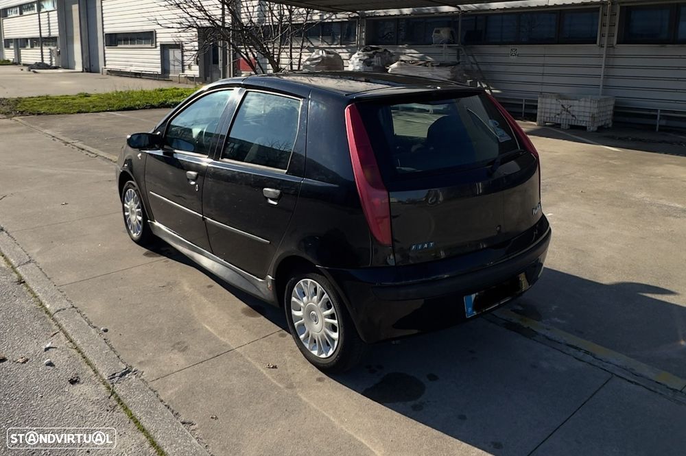 Fiat Punto 1.2 16V HLX - 4