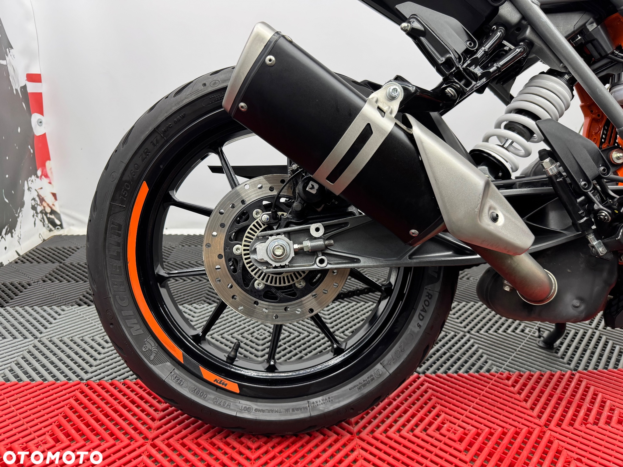 KTM Duke - 36