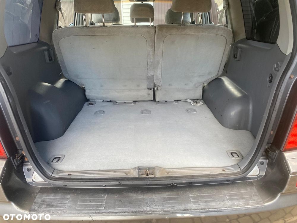 Hyundai Terracan 2.9 CRDi GL - 11