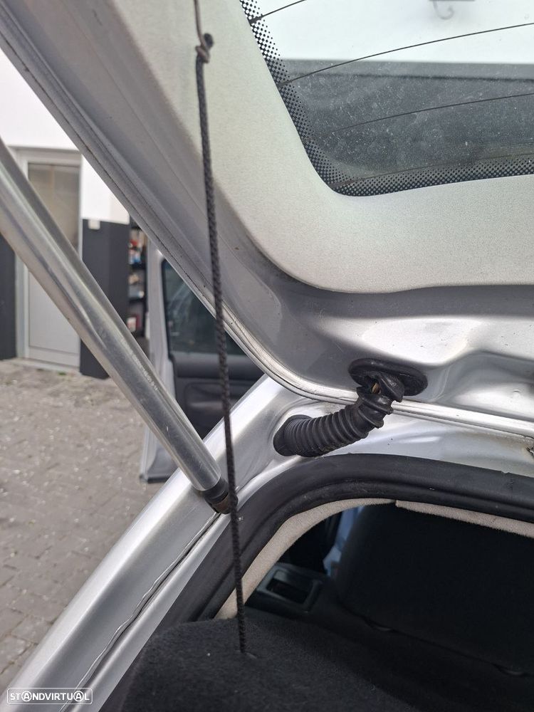 VW Golf 1.4i Confortline AC - 26