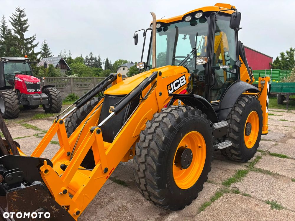 JCB 4CX - 10