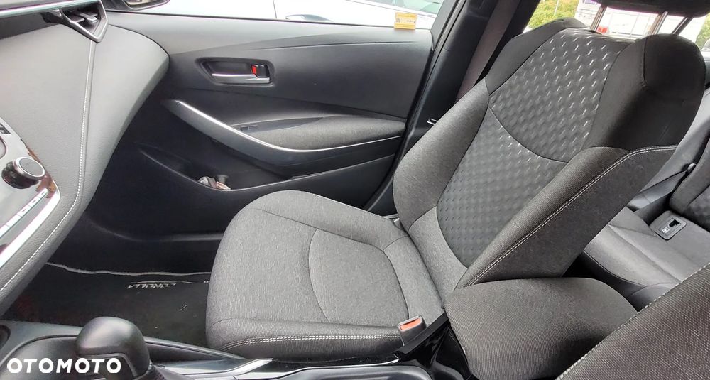 Toyota Corolla - 15