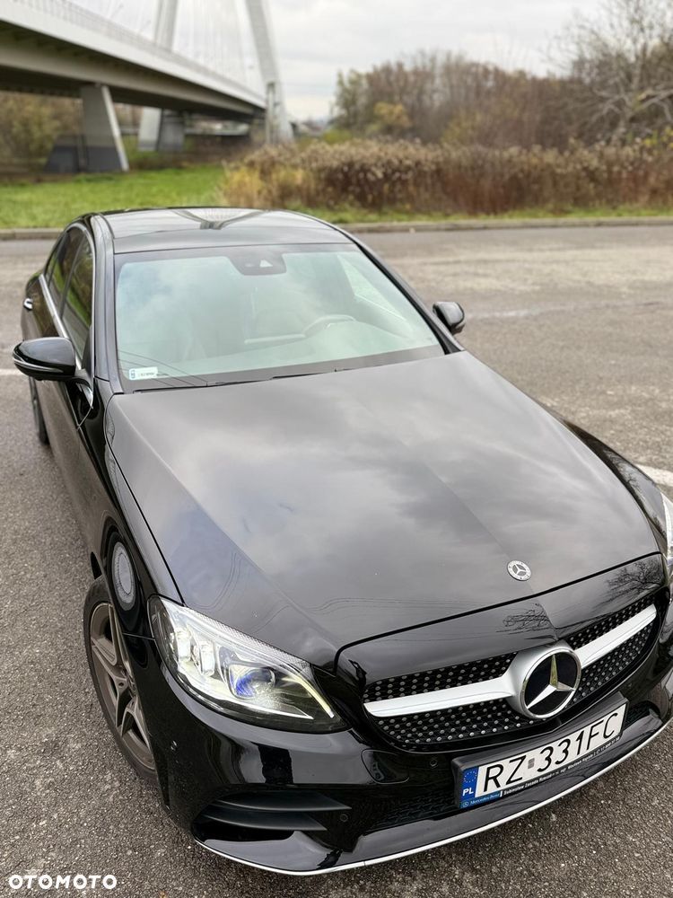 Mercedes-Benz Klasa C 200 4Matic 9G-TRONIC - 18