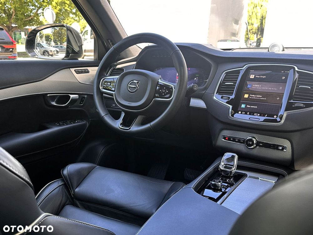 Volvo XC 90 - 21