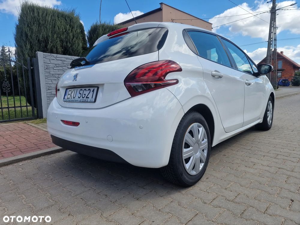 Peugeot 208 PureTech 82 Active - 3